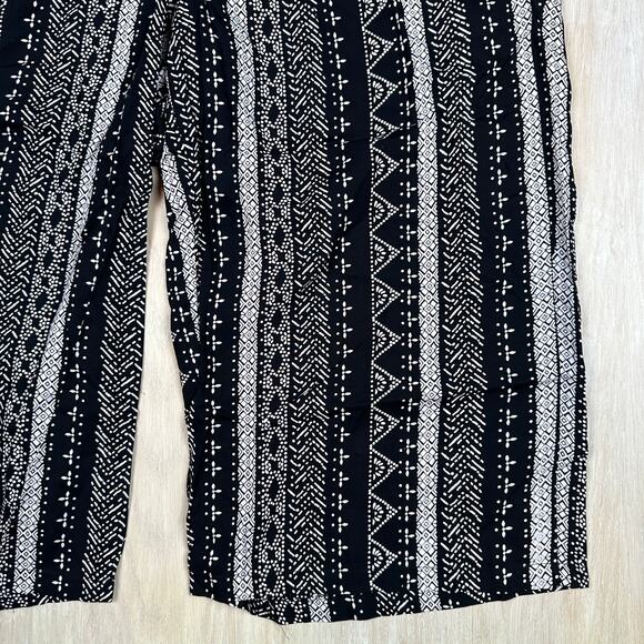 NWT Woman Within Black Batik Stripe Pull On Elastic Waist Wide Leg Pants 22W - Picture 4 of 15